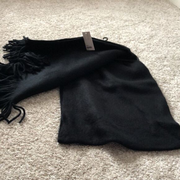 Forever21 scarf - Picture 2 of 4